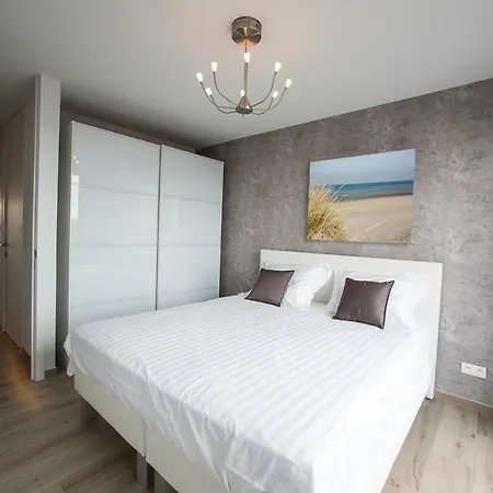 Design Zeelaan Apartment *